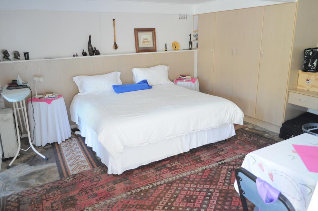 Applegarth B&B And Self-Catering Studios Cape Town Room photo